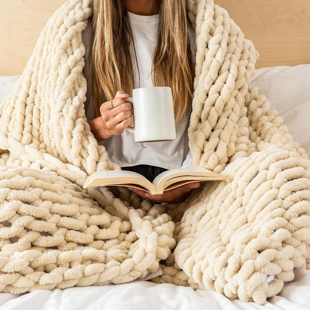 Buttercream Cream Chunky Cable Knit Throw Blanket 50x60